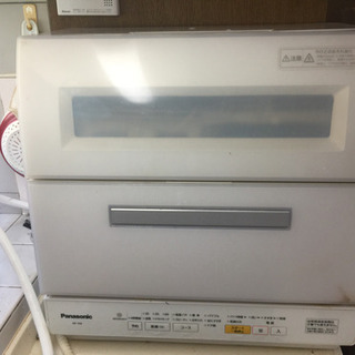 食器洗い乾燥機　NP-TR9 17,000円