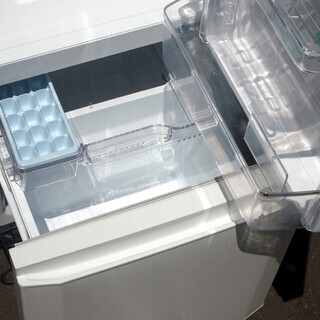 三菱電機 ちょっと大きめ168L冷蔵庫 MR-P17EC-KW