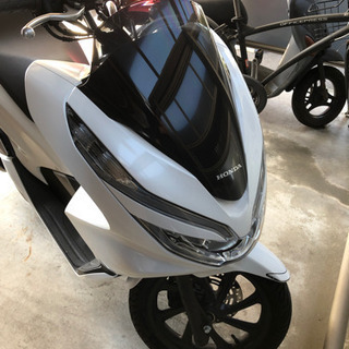 中古　低走行車　ホンダ　PCX125