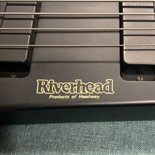買得!美品【RIVERHEAD リバーヘッド】ヘッドレス エレキベース■ケース付