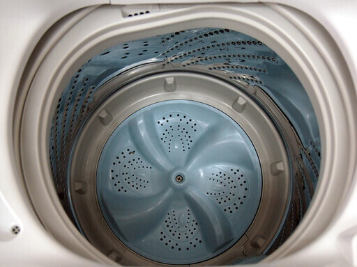 ㊴ ハイセンス 4.5kg 全自動洗濯機 HW-T45A 立体シャワー水流 ☆2017年製