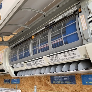 ☆☆【格安・・中古・・エアコン】　2009年製　東芝　4.0Kw(10～15畳用)売ります☆☆(553)