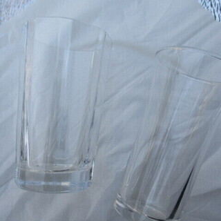 【最終値下げ　処分品】　USED　美品　ガラス製　グラス２個セッ...