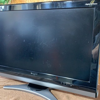 B1098　シャープ　３２インチ　テレビ