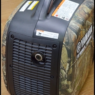中古美品 ヤマハ EF1600iSC インバータ発電機 EF1600iS カモフラージュバージョン