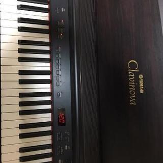 お値下げ〉ヤマハ 電子ピアノ CLP-840