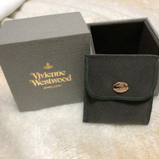 Vivienne Westwood(ネックレスの箱)