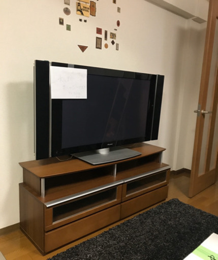 テレビとテレビ台