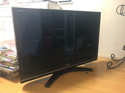 東芝製フルハイビジョン液晶テレビ