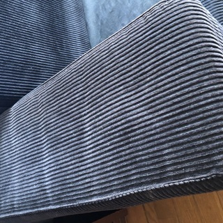値下げしました。IKEA KIVIK 大型ソファ　黒コーデュロイ