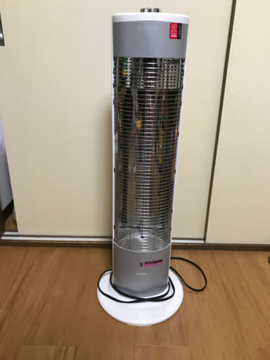 美品KOIZUMI☆カーボンヒーター
