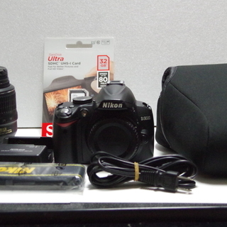 Nikon D3000 デジタル一眼レフカメラ 18-55mm ...