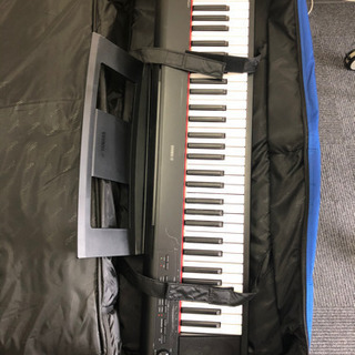美品！ヤマハ piaggero NP-12 2017年製 黒 61鍵 ケース＆ペダルつけ