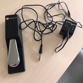 美品！ヤマハ piaggero NP-12 2017年製 黒 61鍵 ケース＆ペダルつけ