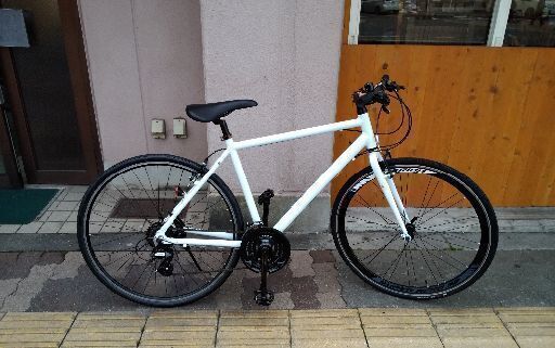 700c クロスバイク アルミ/24speed/ホワイト