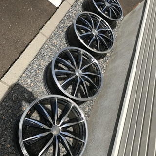 レガシィ　レオニス　ホイール　18インチ