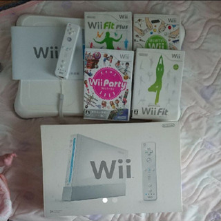 任天堂 Wii ソフト4本、リモコン、コントローラ、Wii fit