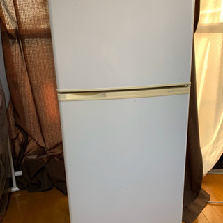 サンヨー　冷蔵庫　2011年製