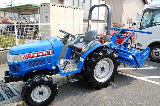 イセキ トラクター 18馬力 パワステ 自動水平/耕深 逆転付き 整備済み品 TH18 B07 自社配送可(地域限定)引き取り歓迎