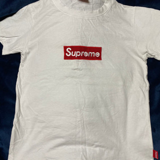 supreme Tシャツ