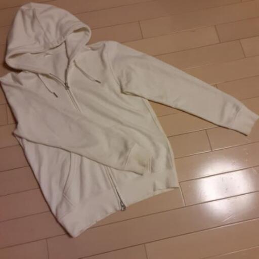 Gu ダブルジップパーカーsサイズ あっこ 入谷のトレーナー レディース の中古 古着あげます 譲ります ジモティーで不用品の処分