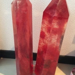 溶錬水晶！インテリアとしても、お願い事しても。。。幸せを呼ぶ赤い水晶。