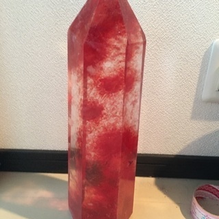 溶錬水晶！インテリアとしても、お願い事しても。。。幸せを呼ぶ赤い水晶。