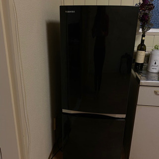 2019年購入 TOSHIBA2ドア冷蔵庫 黒