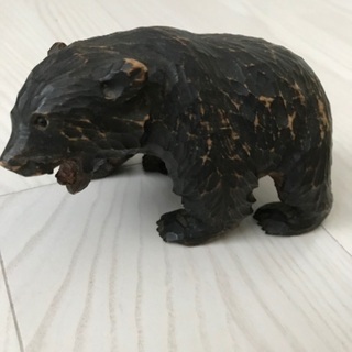 木彫りの熊（小ぶりサイズ）