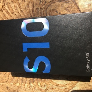 【お取引中】新品 simフリー Galaxy S10 定価108...