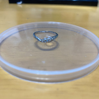 スタージュエリーK10 0.06ct