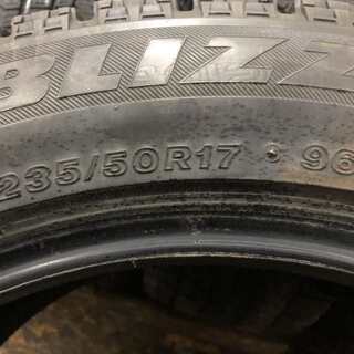 BS BLIZZAK VRX 235/50R17 17インチ スタッドレス 4本 クラウン ...
