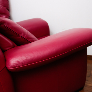 カリモク 最高級 DOMANI 本革 アームチェアー2脚　スツール1脚 3点セット 極美品です！！千葉から 配達もします。