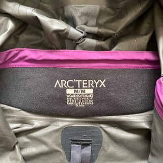 アークテリクス　ジャケット　レディース　Mサイズ