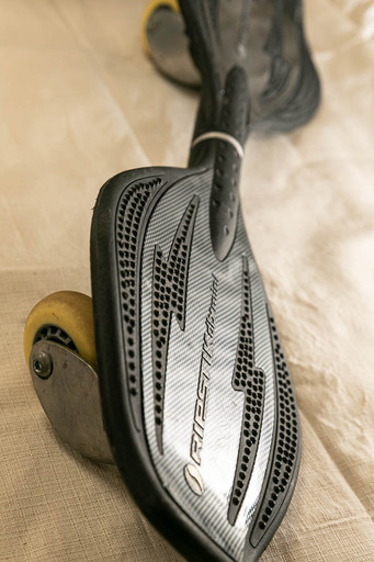 20A0021 4 札幌 中古 LIPSTICK DLX MINI リップスティックデラックスミニ 中古　　ブレイブボード ブラック 20A0021 4 札幌 中古 LIPSTICK DLX MINI リップスティックデラックス