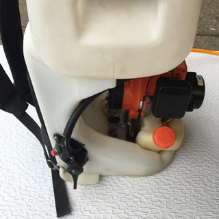 共立　背負式エンジン噴霧器