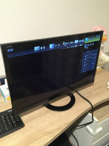 シャープ24V型　液晶テレビ　AQUOS LC-24K40-B