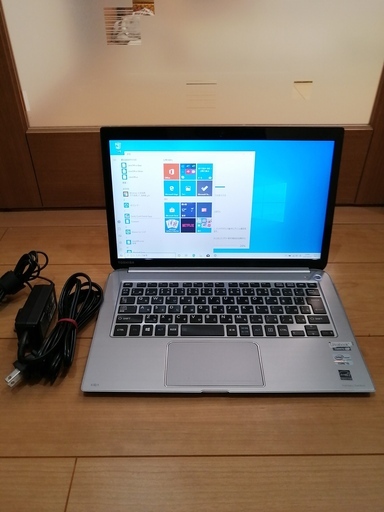 【売約済ありがとうございました】中古スリムノートdynabook KIRA Core-i5/SSD/8GBメモリ