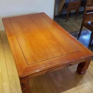 【無料】木製テーブル