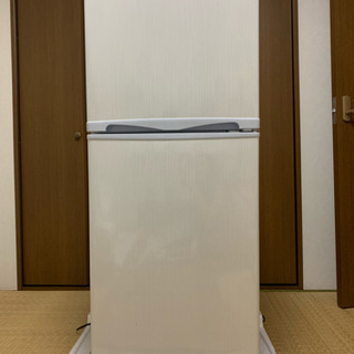 アビテラックス  冷凍冷蔵庫　138L  2017年製　AR-143E ④✨2017年製✨1686番 アビテラックス✨電気冷凍冷蔵庫✨AR-143E‼️