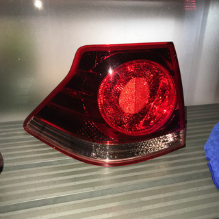 美品　18クラウン アスリート　後期　テールランプ　純正