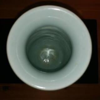 和田桐山作　白磁　花瓶