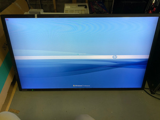 SHARP　シャープ　42V型　インフォメーションディスプレイ　PN-U423