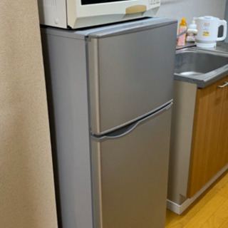 美品　シャープ　2015年製　SHARP 冷蔵庫　一人暮らしには最適
