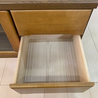 サイズ未記入✨インテリアハウス✨《リビングに安心を》木のテレビボード(*˘ ˘*)🚚無料配送🚚≡