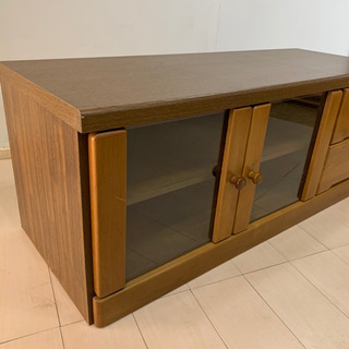 サイズ未記入✨インテリアハウス✨《リビングに安心を》木のテレビボード(*˘ ˘*)🚚無料配送🚚≡