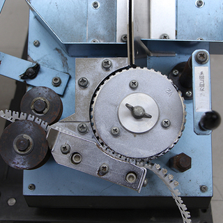 MAX バラ釘連結機 プラシート 釘打ち機用 WH-1 現状(D3518ssxY) MAX バラ釘連結機 プラシート 釘打ち機用 WH-1 現状(D3518ssxY)