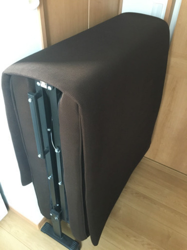 折り畳みシングルベッド美品　取引中