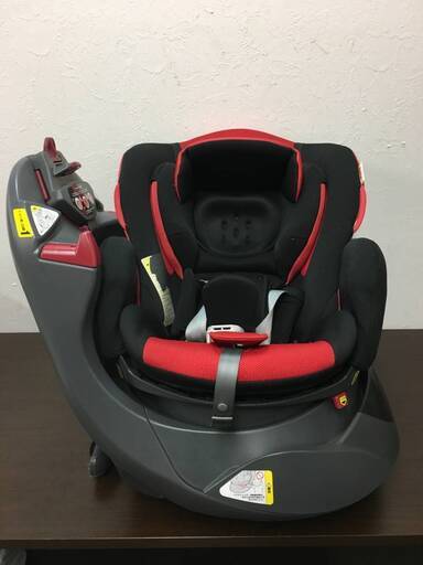 綺麗⭐4ヶ月から4才⭐チャイルドシート⭐アップリカ ディアターン⭐回転式