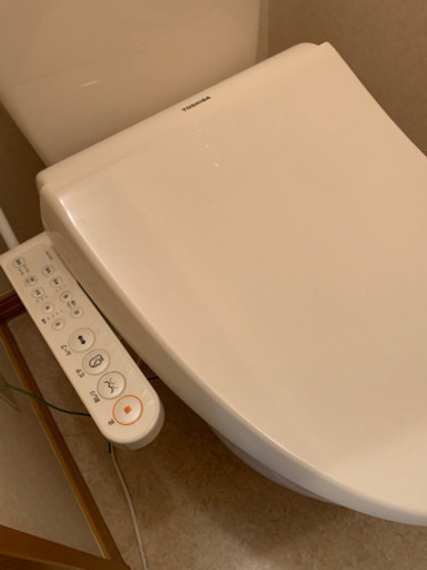 東芝温水洗浄便座